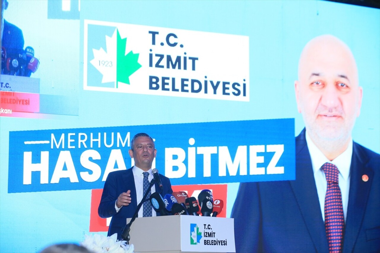 CHP Genel Başkanı Özgül Özel, İzmit Belediyesi tarafından Alikahya Fatih Mahallesi'nde, geçen yıl...