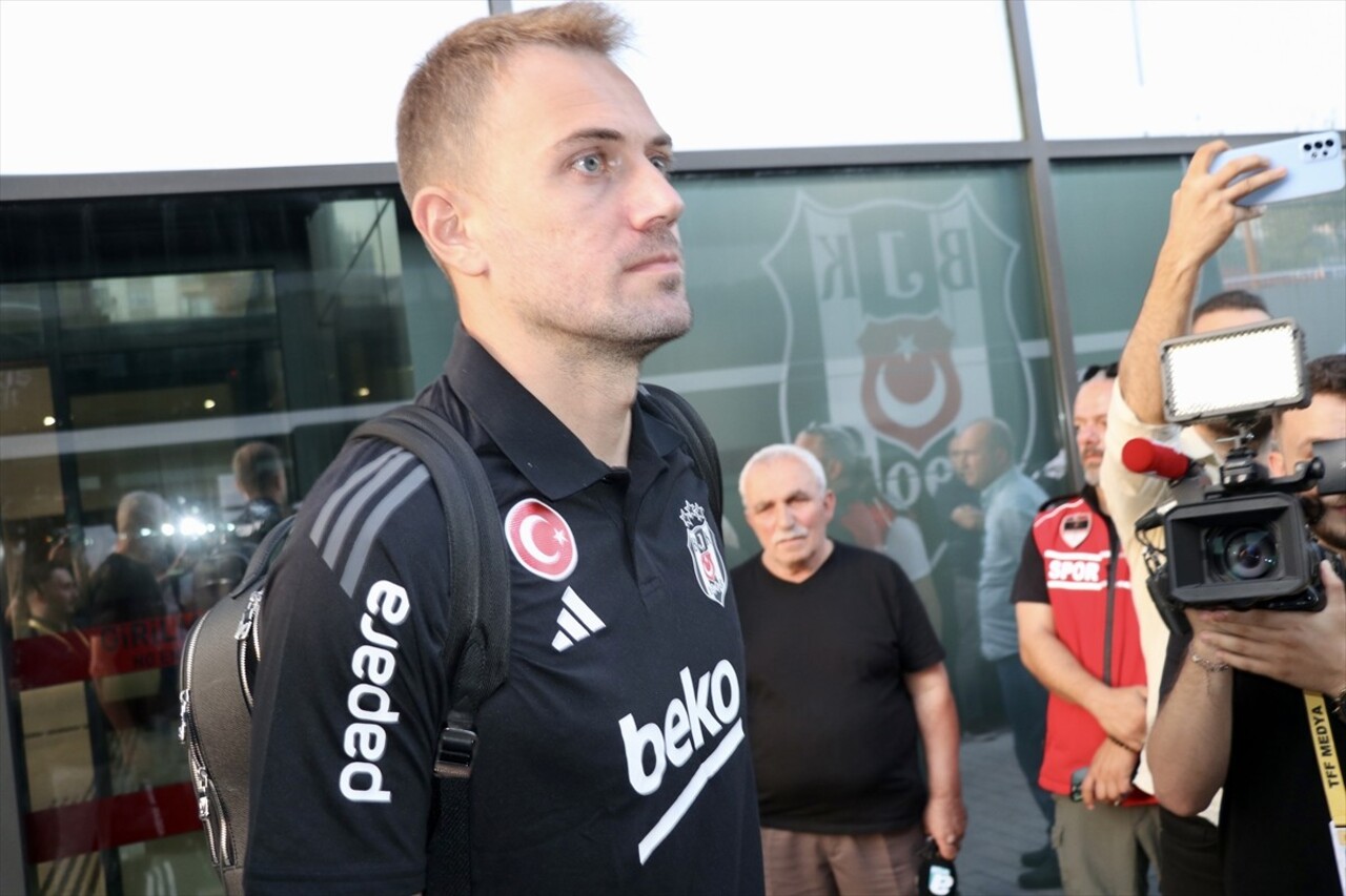 Beşiktaş Futbol Takımı, Trendyol Süper Lig'in 5. haftasında yarın Trabzonspor ile yapacağı maç...