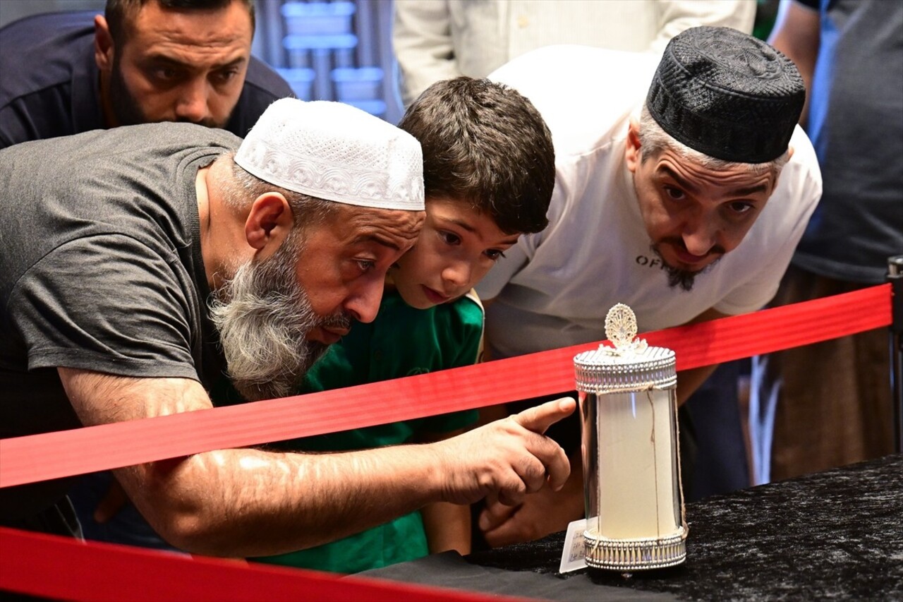 Bahçelievler Belediyesinin Siyavuşpaşa Köşkü'nde düzenlediği Mevlid Kandili programı kapsamında ...