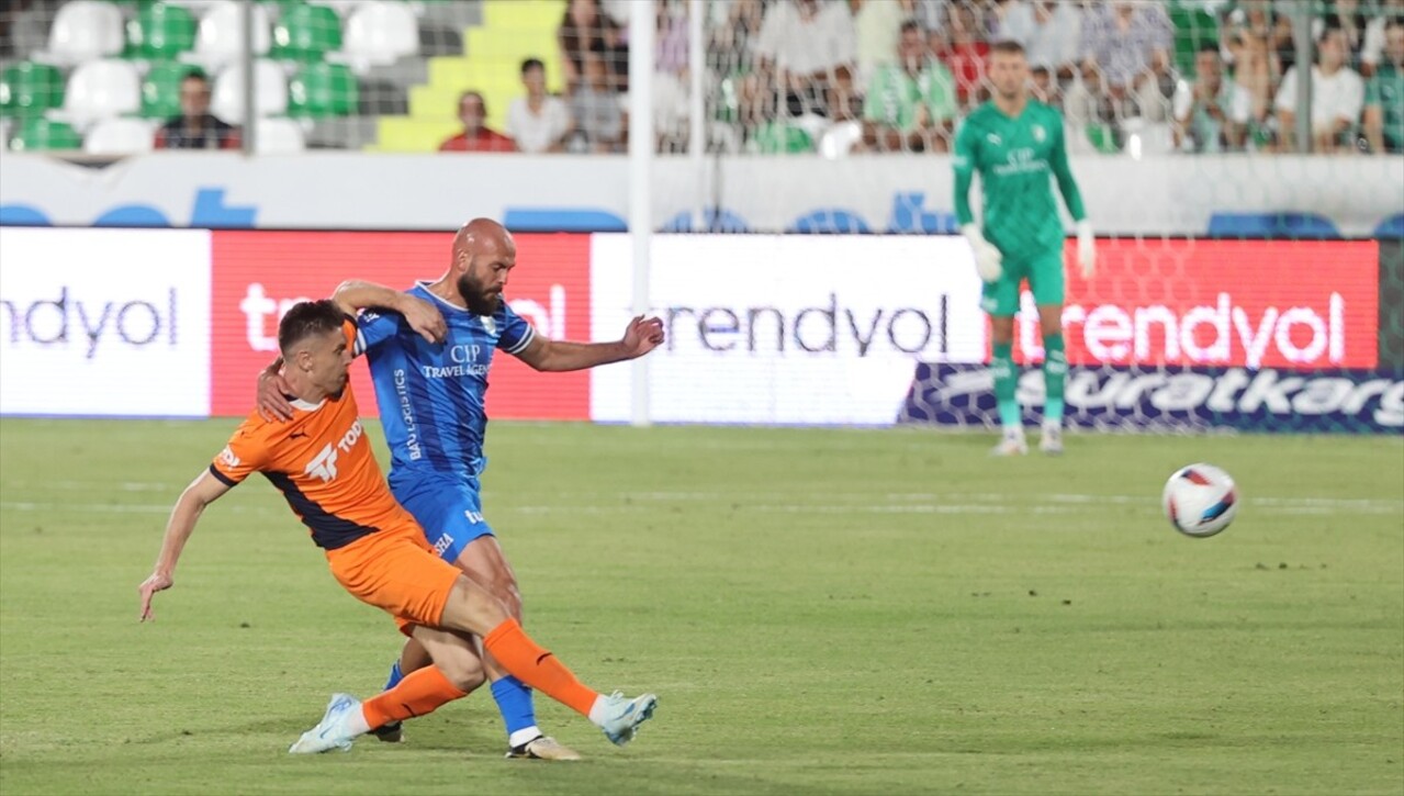 Trendyol Süper Lig'in beşinci haftasında Sipay Bodrum FK ile RAMS Başakşehir takımları Bodrum İlçe...