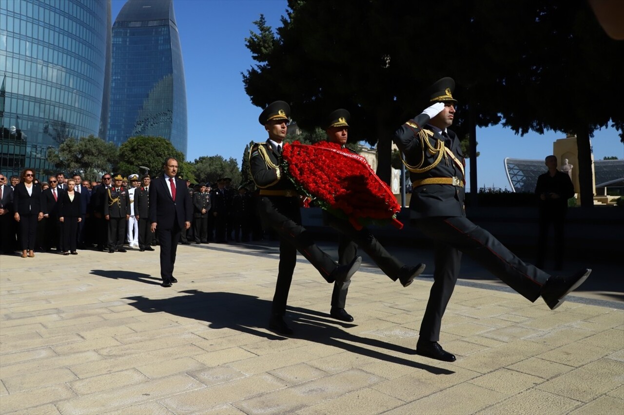 Azerbaycan'ın başkenti Bakü'nün, Kafkas İslam Ordusu tarafından Ermeni ve Bolşevik çetelerden...