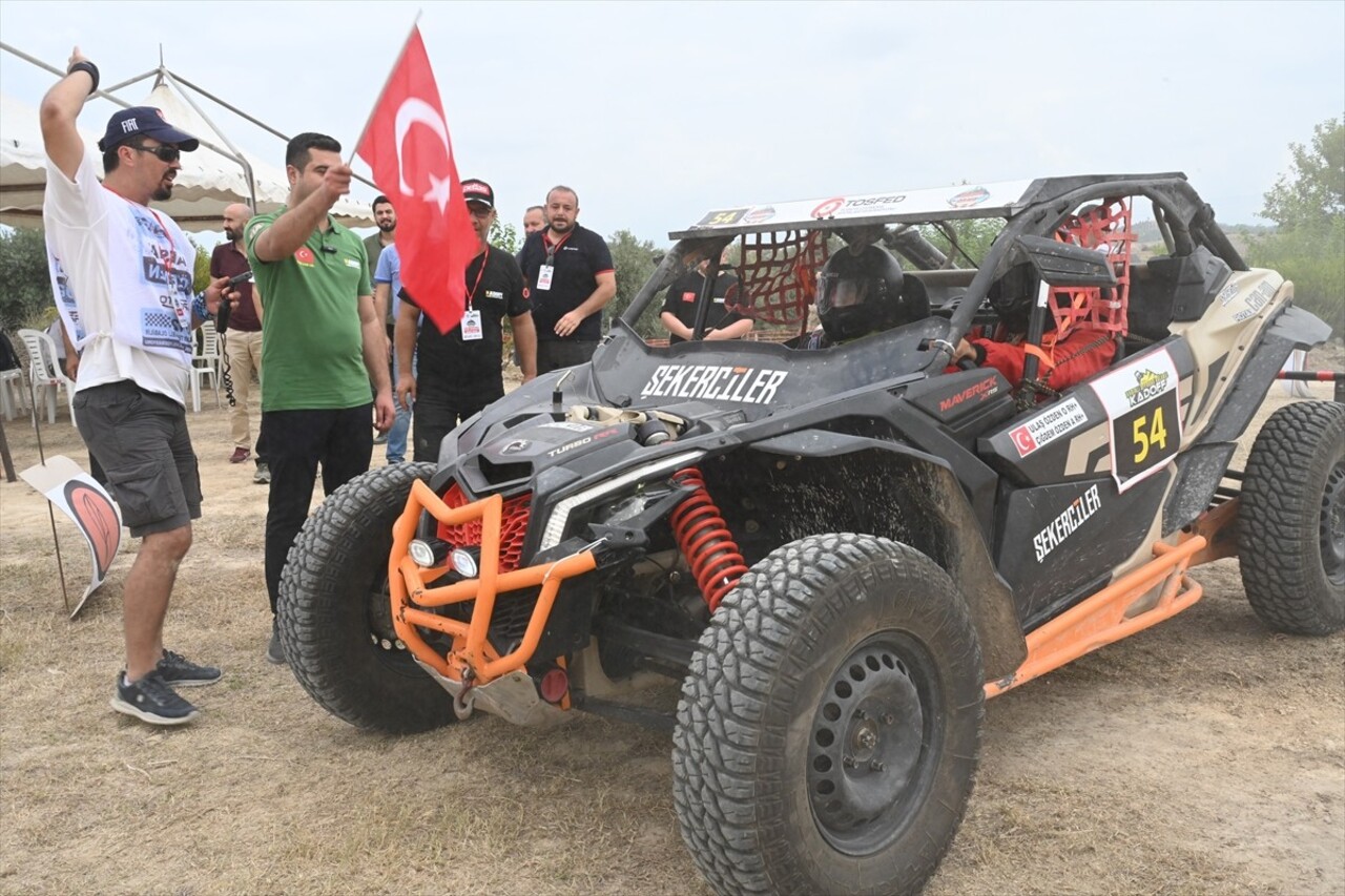 Akdeniz Off-Road Kupası 2. ayak yarışı, Osmaniye'nin Kadirli ilçesinde gerçekleşti. Topraktepe...