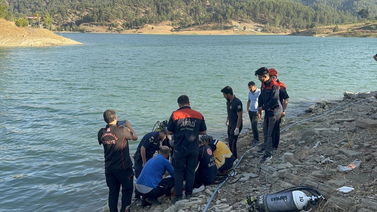 Kahramanmaraş'ın Onikişubat ilçesinde gölete giren yabancı uyruklu kişi boğuldu. Olay yerine...