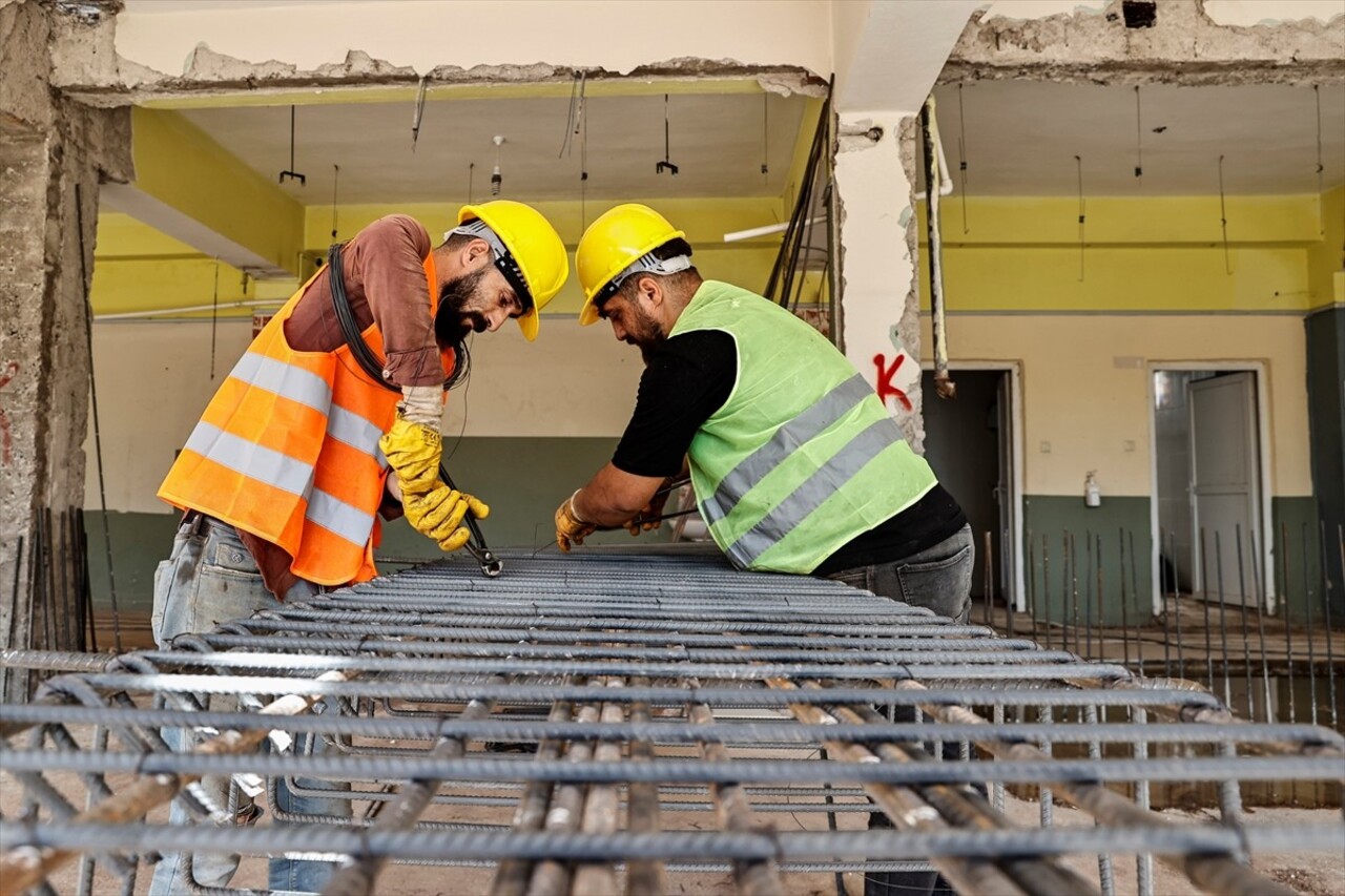 Tunceli'de depreme karşı 39 okulda onarım ve güçlendirme çalışması başlatıldı.