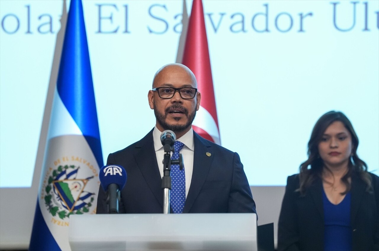 El Salvador'un bağımsızlığının 203. yıl dönümü dolayısıyla Ankara'da resepsiyon düzenlendi. El...