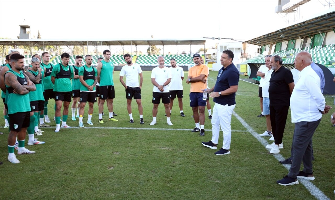 Bodrum Futbol Kulübü Başkanı Fikret Öztürk, oyuncularına güvendiğini ve yeşil-beyazlı ekibin ligin...