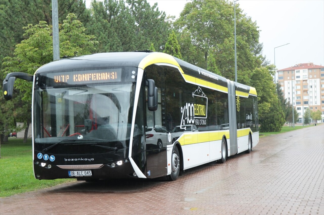 Kayseri'de "Toplu Taşımada Temiz Enerjili Araçlar UITP Avrasya Konferansı" düzenlendi. Konferansa...