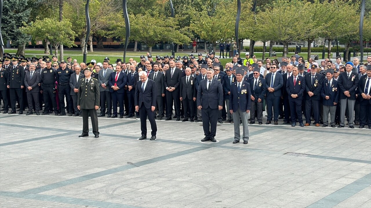  Bolu'da 19 Eylül Gaziler Günü dolayısıyla törenler düzenlendi.