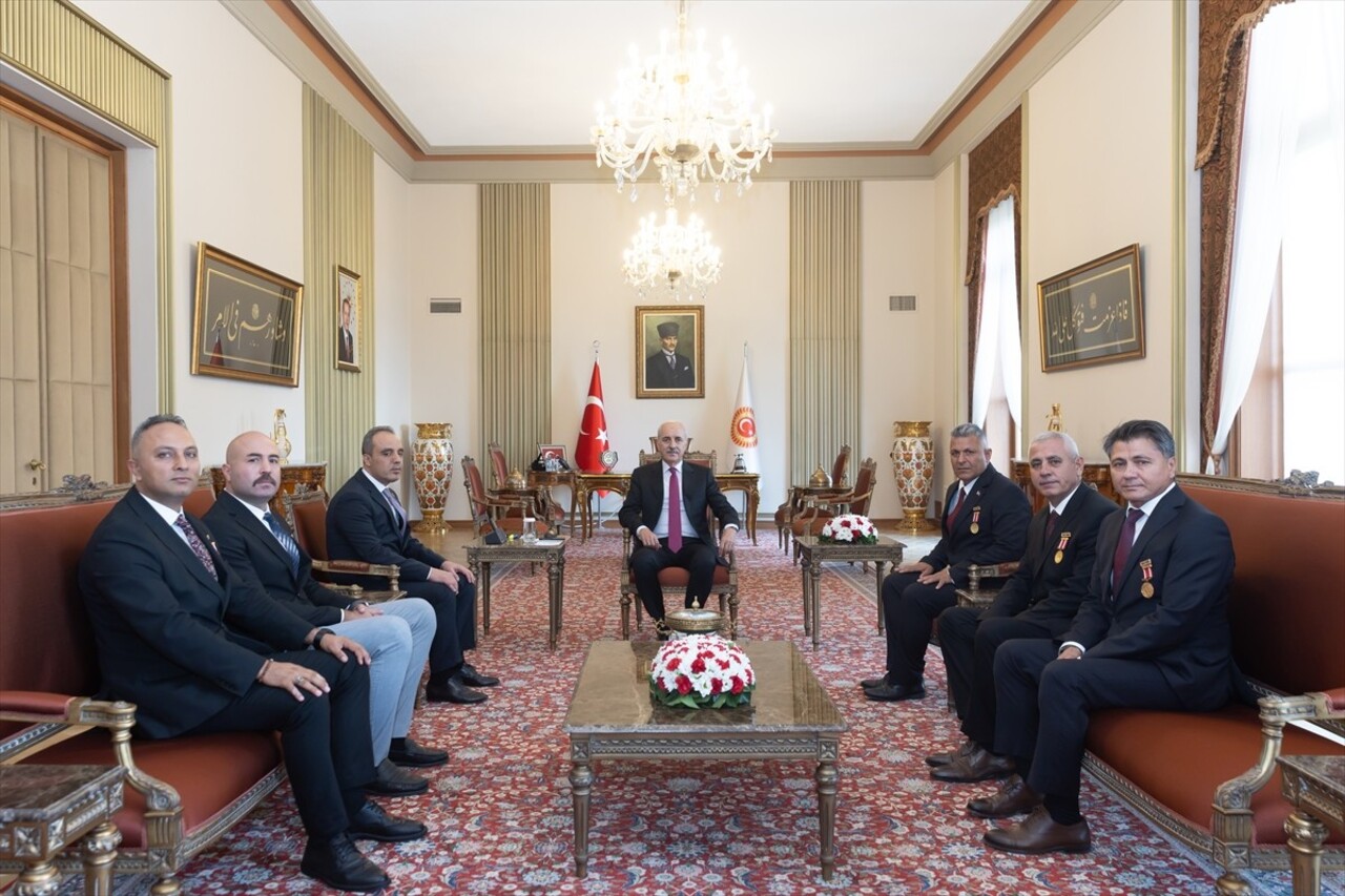 TBMM Başkanı Numan Kurtulmuş, 19 Eylül Gaziler Günü’nde, Meclis’te görev yapan gazileri kabul...