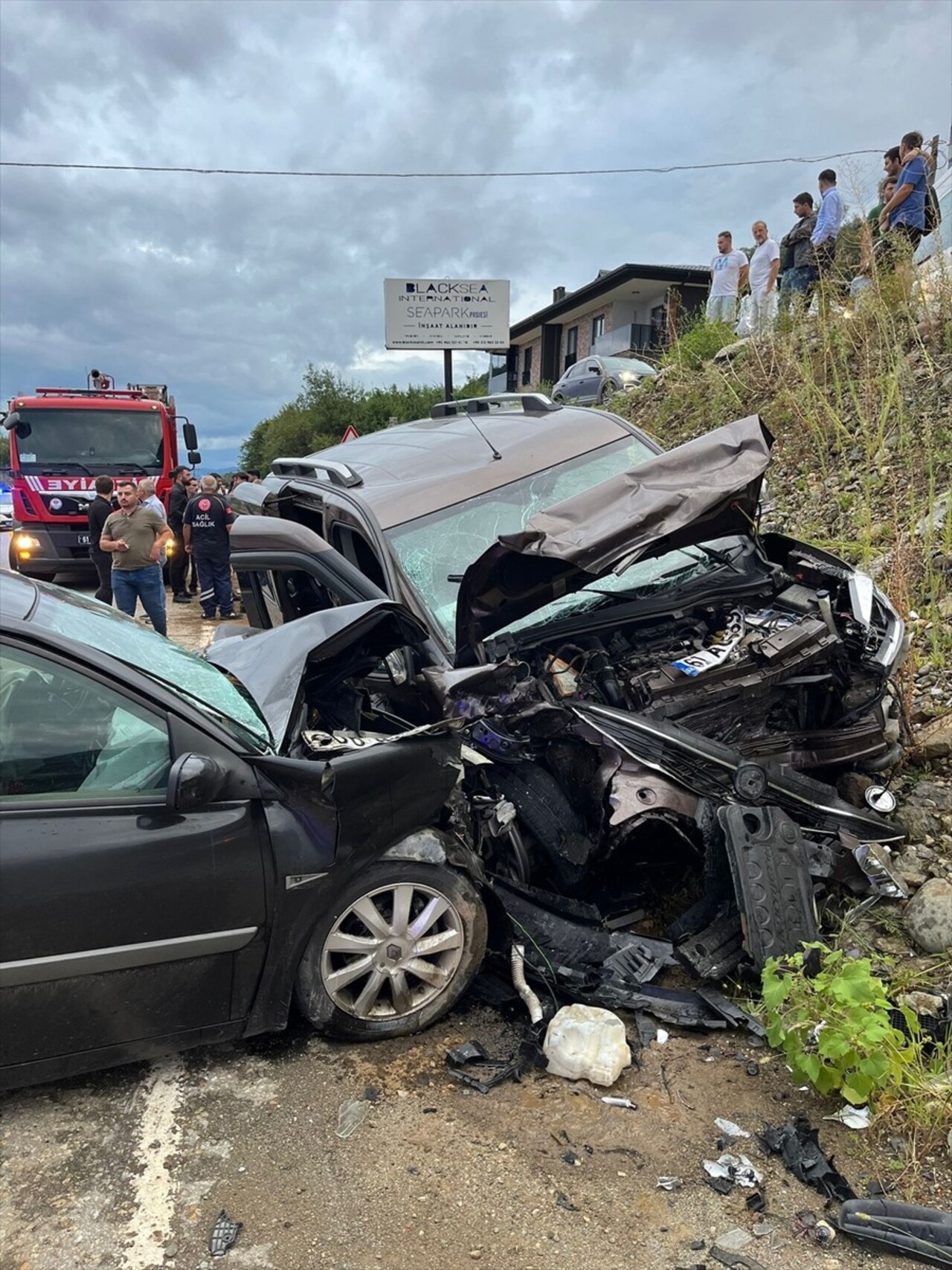 Trabzon'un Araklı ilçesinde meydana gelen trafik kazasında 7 kişi yaralandı.