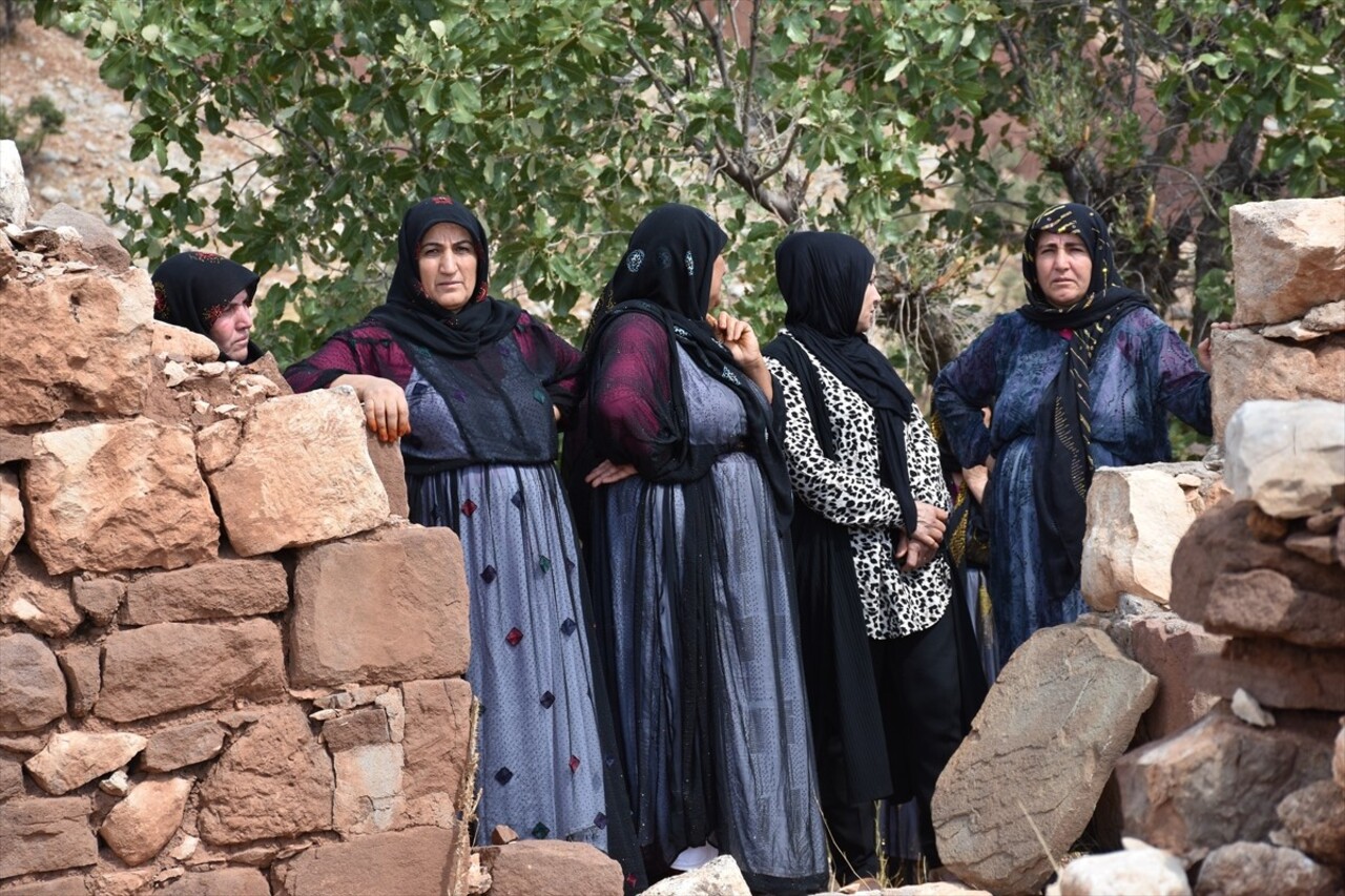 Şırnak'ın Güneyce köyünün Berman mezrasında 21 Eylül 1987'de PKK'lı teröristlerin saldırısı sonucu...