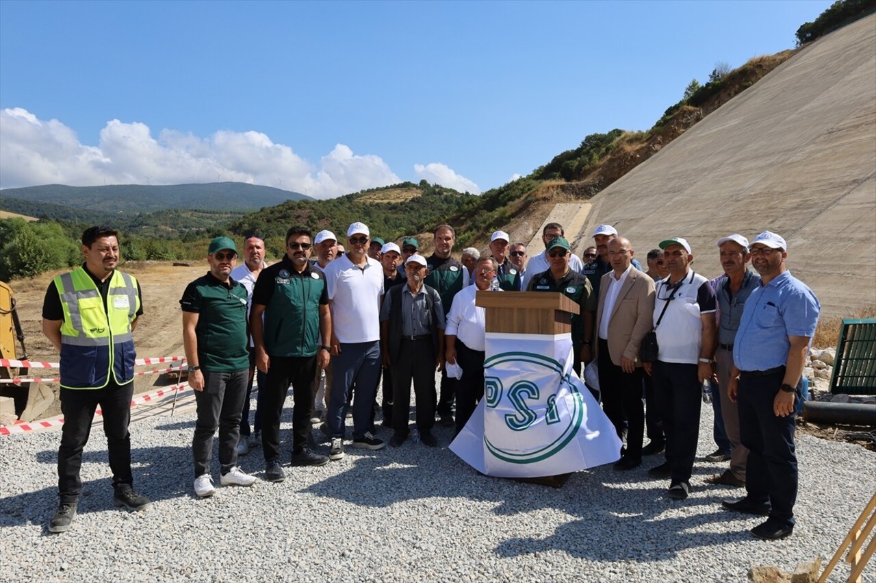 Tarım ve Orman Bakanı İbrahim Yumaklı, Bursa'nın Karacabey ilçesinde inşa edilen Yeşildere...