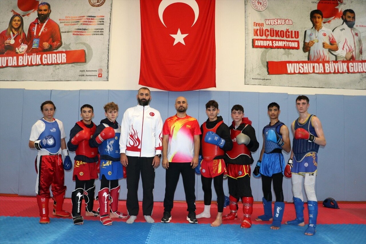 Wushu Genç Milli Takımı, Dünya Şampiyonası'na tüm sıkletlerde madalya hedefiyle katılıyor. Wushu...