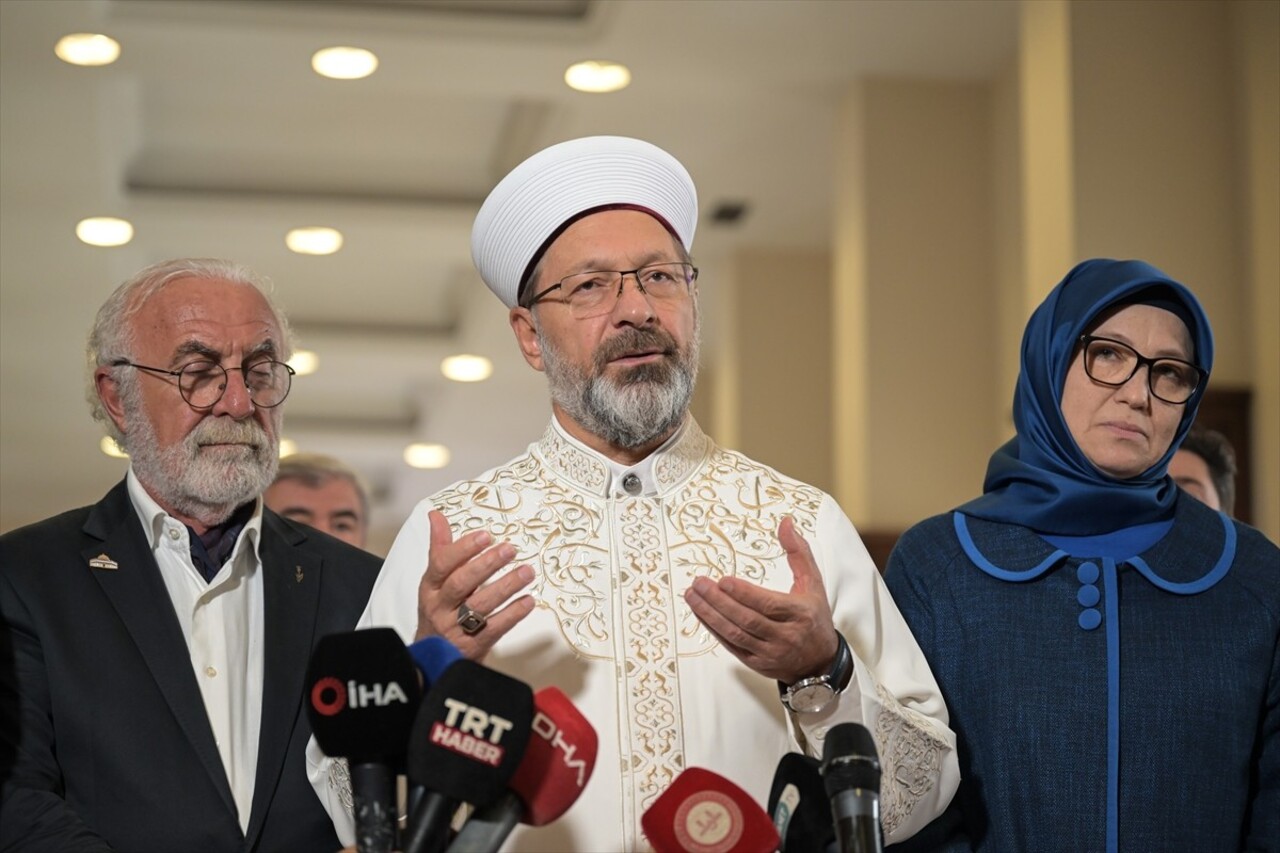 Diyanet İşleri Başkanlığı 15 Temmuz Milli İrade Şehit Ali Alıtkan Konferans Salonu'nda, "Özgür...