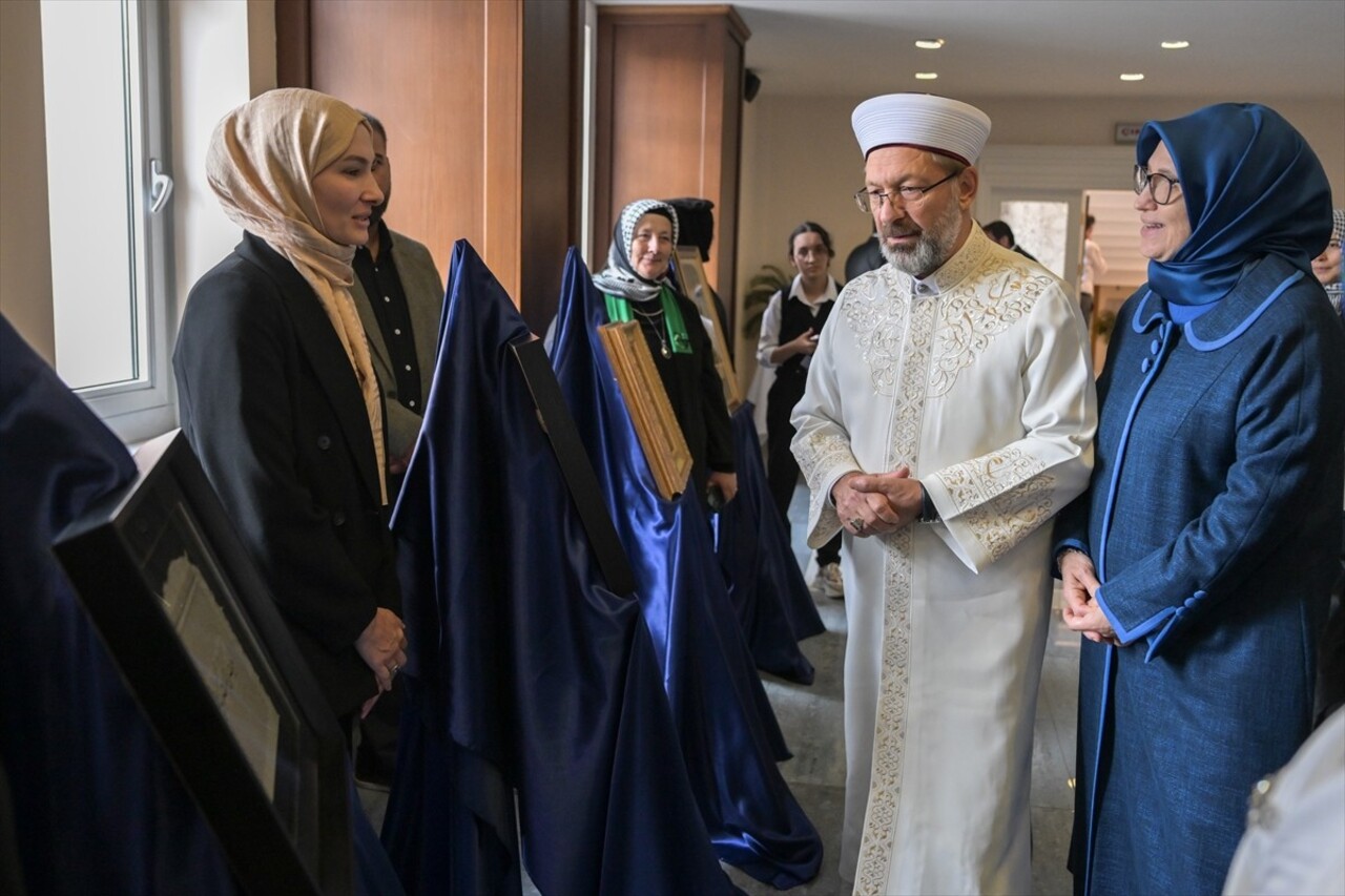 Diyanet İşleri Başkanlığı 15 Temmuz Milli İrade Şehit Ali Alıtkan Konferans Salonu'nda, "Özgür...