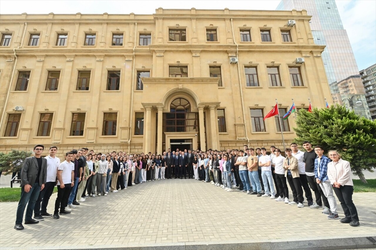 Yükseköğretim Kurulu (YÖK) Başkanı Prof. Dr. Erol Özvar (sağda), Azerbaycan'ın başkenti Bakü'de...