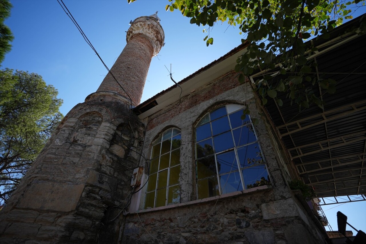 İzmir'de Seferihisar Belediyesinin SGK borçlarını ödemek için takas, mahsup veya kat karşılığı...