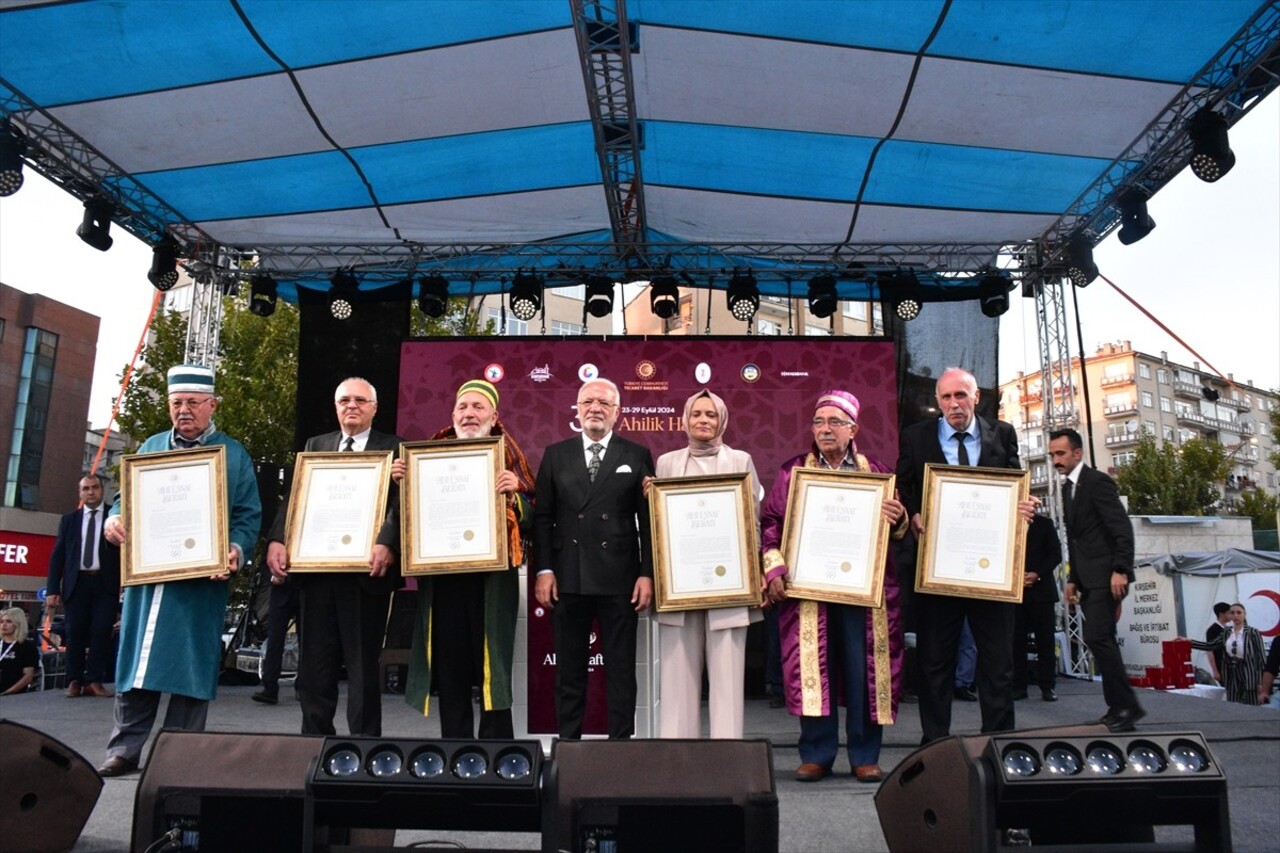 Milli Eğitim Bakanı Yusuf Tekin, Kırşehir Cacabey Meydanı'nda düzenlenen 37. Ahilik Haftası...