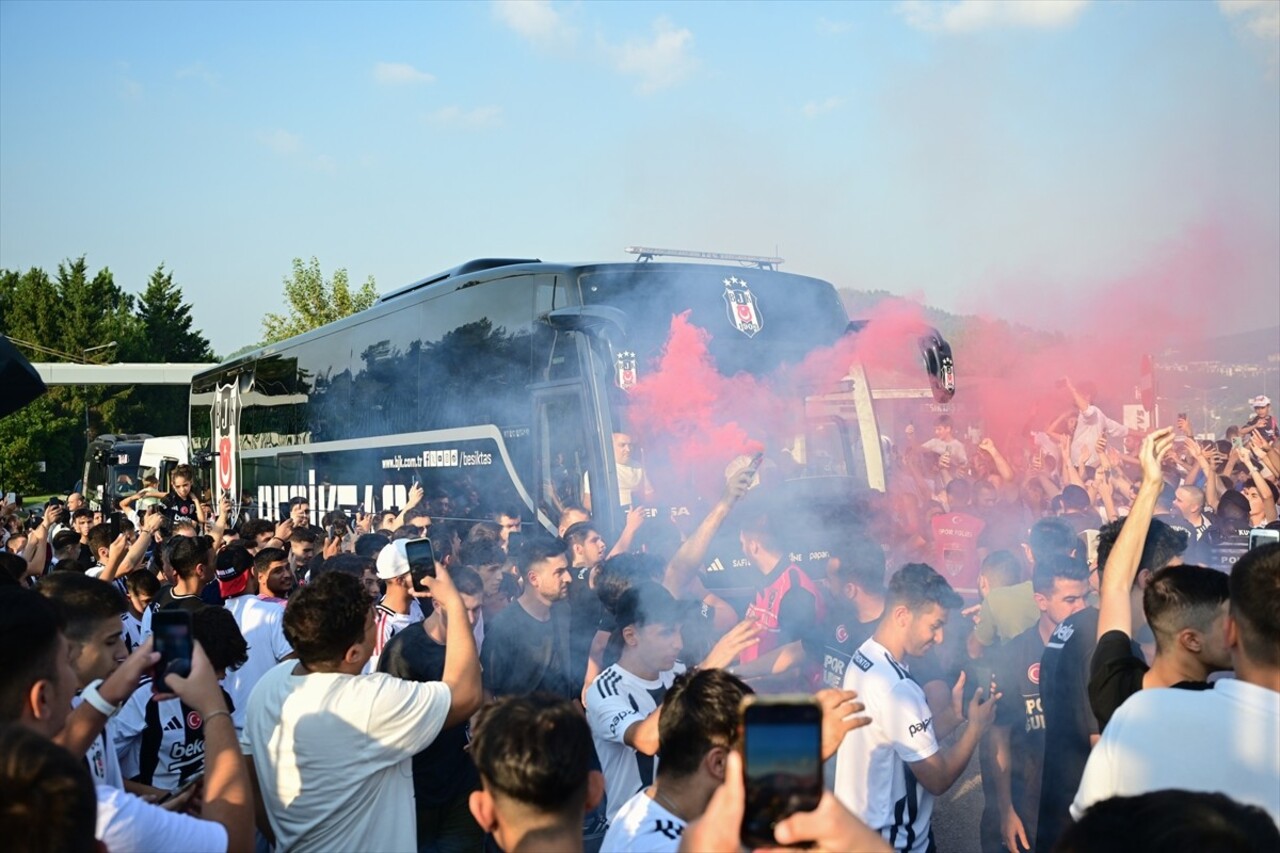 Beşiktaşlı taraftarlar, Trendyol Süper Lig'in 7. haftasında yarın Kayserispor'a konuk olacak...