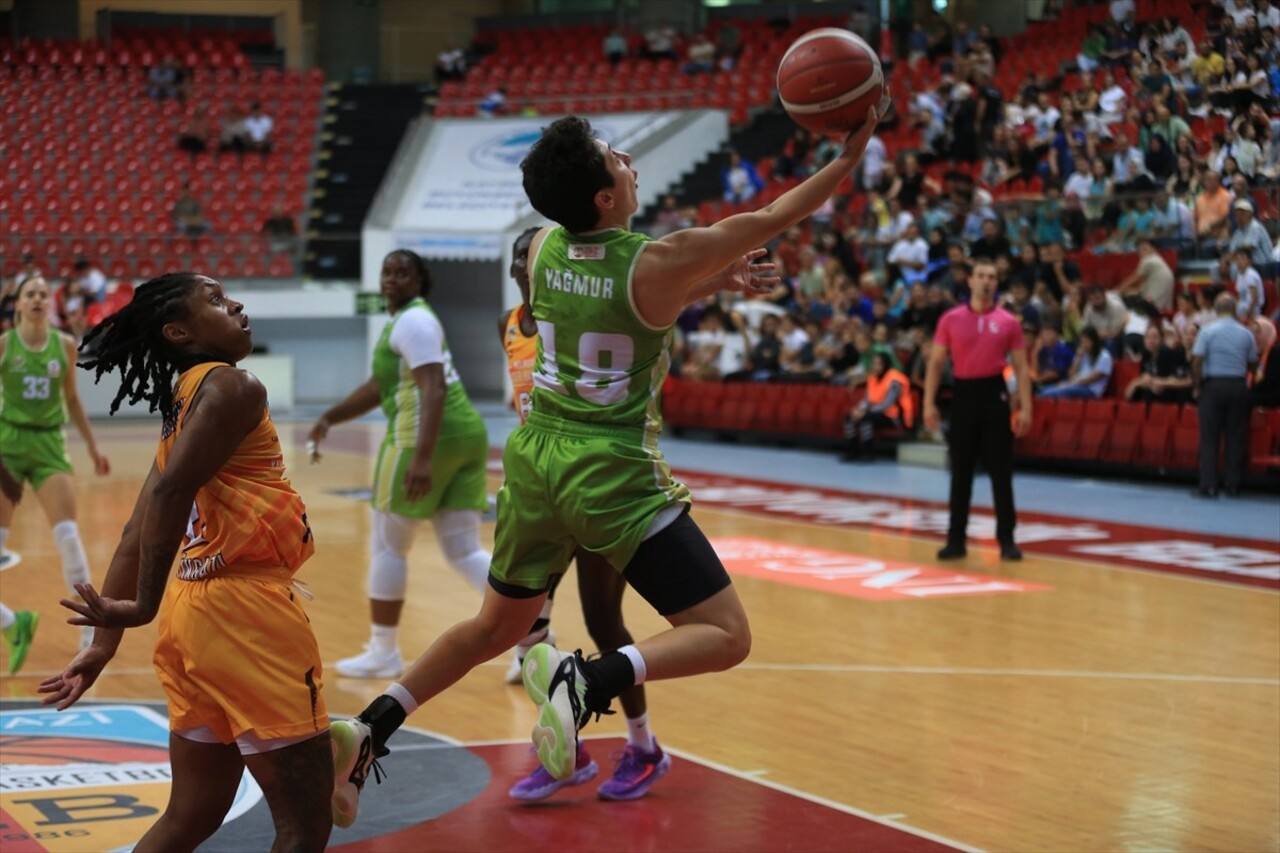 ING Kadınlar Basketbol Süper Ligi'nin ilk haftasında Melikgazi Kayseri Basketbol ile Danilos Pizza...