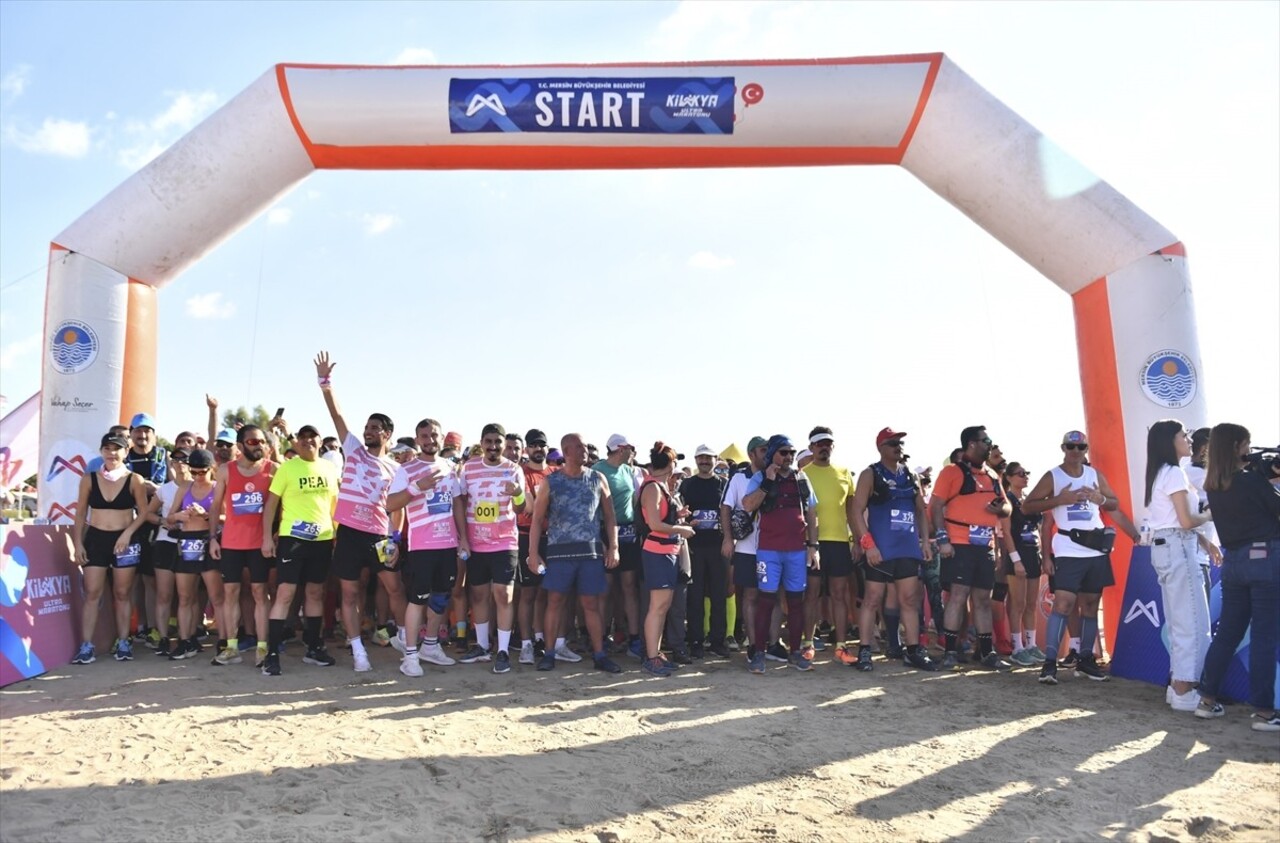 Mersin'de bu yıl üçüncü kez düzenlenen Uluslararası Kilikya Ultra Maratonu tamamlandı. 
Büyükşehir...