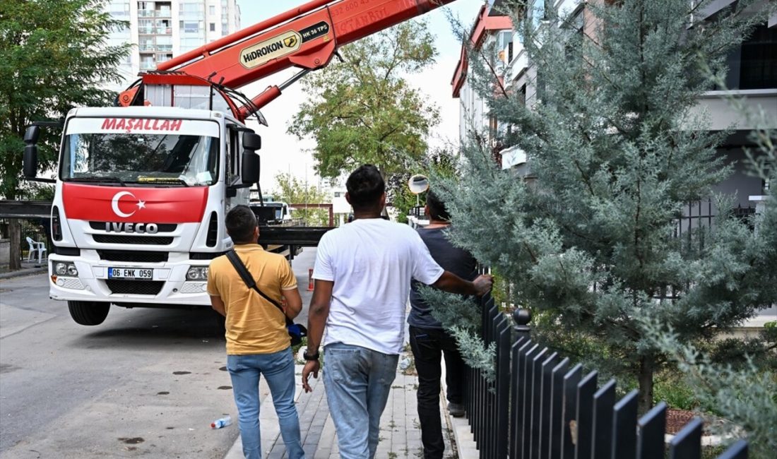 Çankaya'da bir bina çatısında