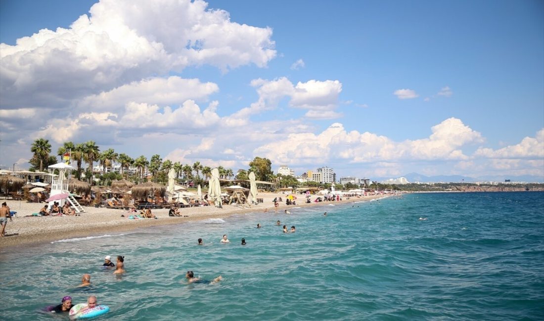 Antalya'da yaz aylarının tadını