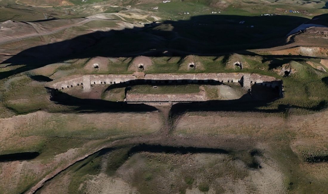 Erzurum'daki Büyük Palandöken Tabyası,