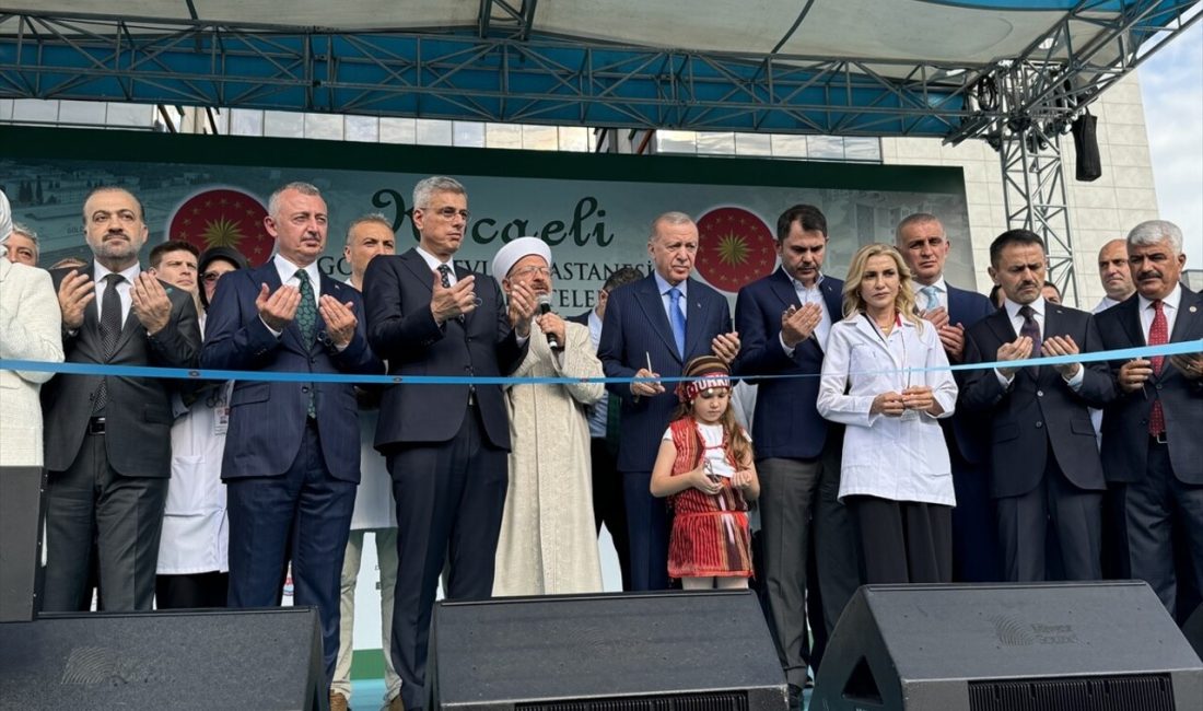 Cumhurbaşkanı Erdoğan, Kocaeli'nde depreme