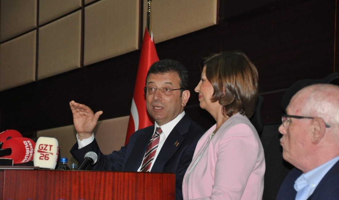 İBB Başkanı Ekrem İmamoğlu,