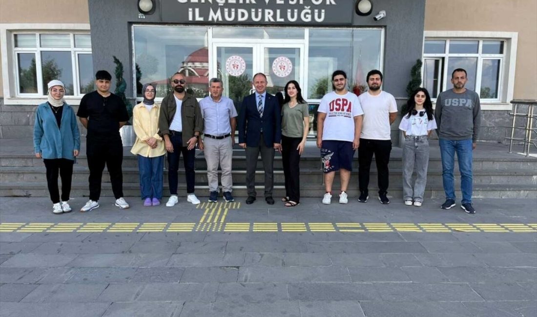 Erzurum'dan yola çıkan tiyatro