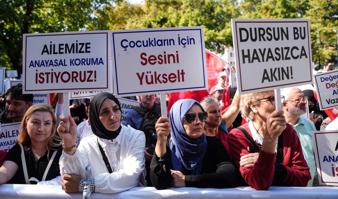 İstanbul'da düzenlenen 'Büyük Aile