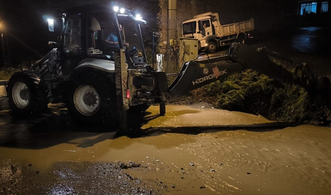 Trabzon'un Sürmene ilçesinde etkili