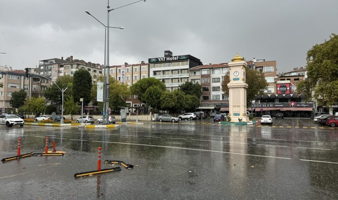 Tekirdağ'da etkili olan sağanak,