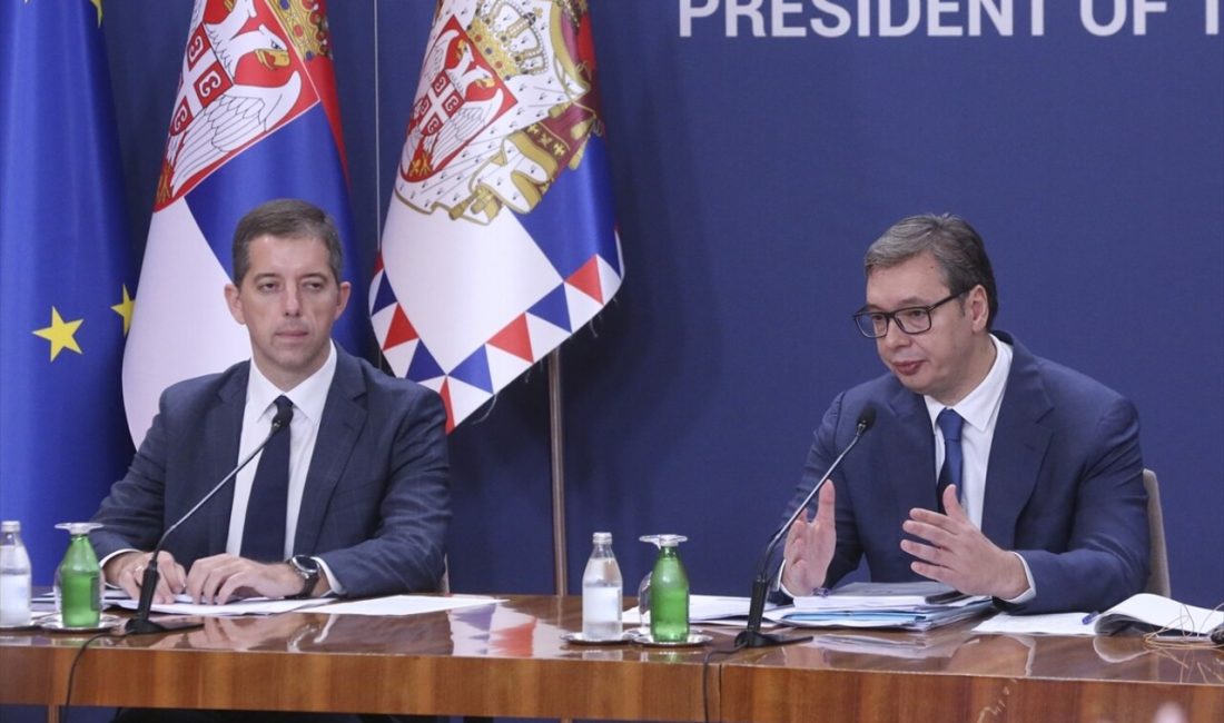 Sırp Cumhurbaşkanı Vucic, Belgrad-Priştine