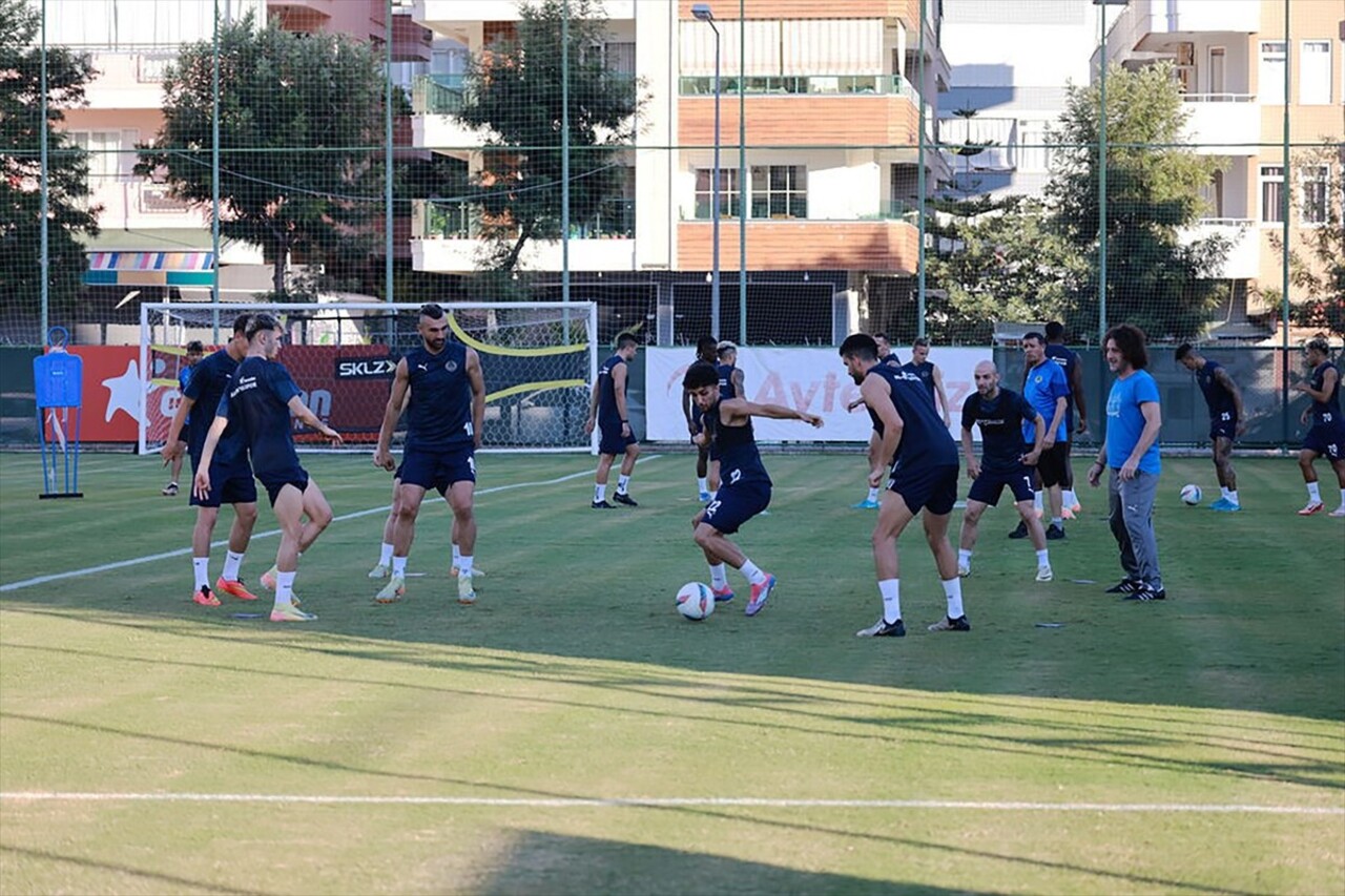 Corendon Alanyaspor, Trendyol Süper Lig'in 8. haftasında 6 Ekim Pazar günü deplasmanda Galatasaray...