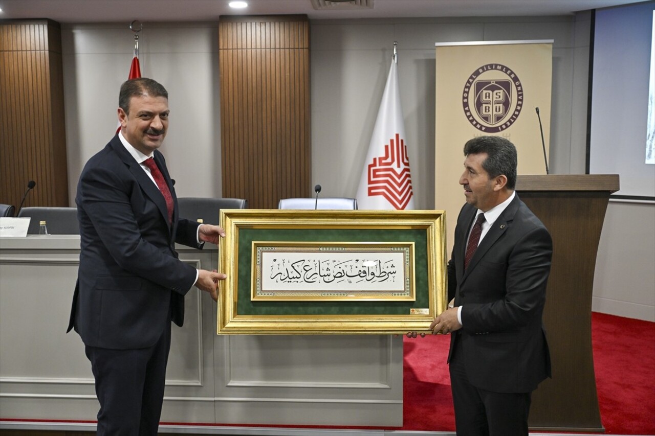 Vakıflar Genel Müdürlüğünün kuruluşunun 100'üncü yılı dolayısıyla "Vakıf Geleneği ve Ankara...