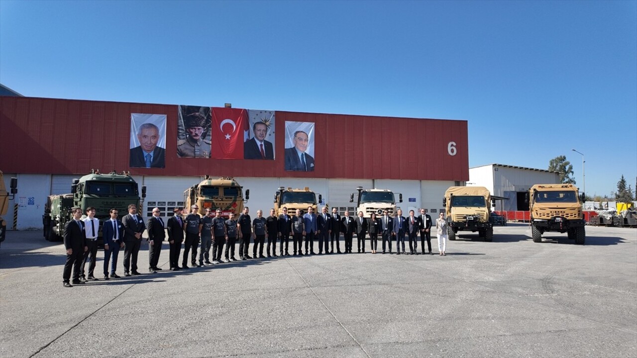 Savunma Sanayii Başkanı Prof. Dr. Haluk Görgün, Mersin'in Tarsus ilçesindeki Koluman Otomotiv...