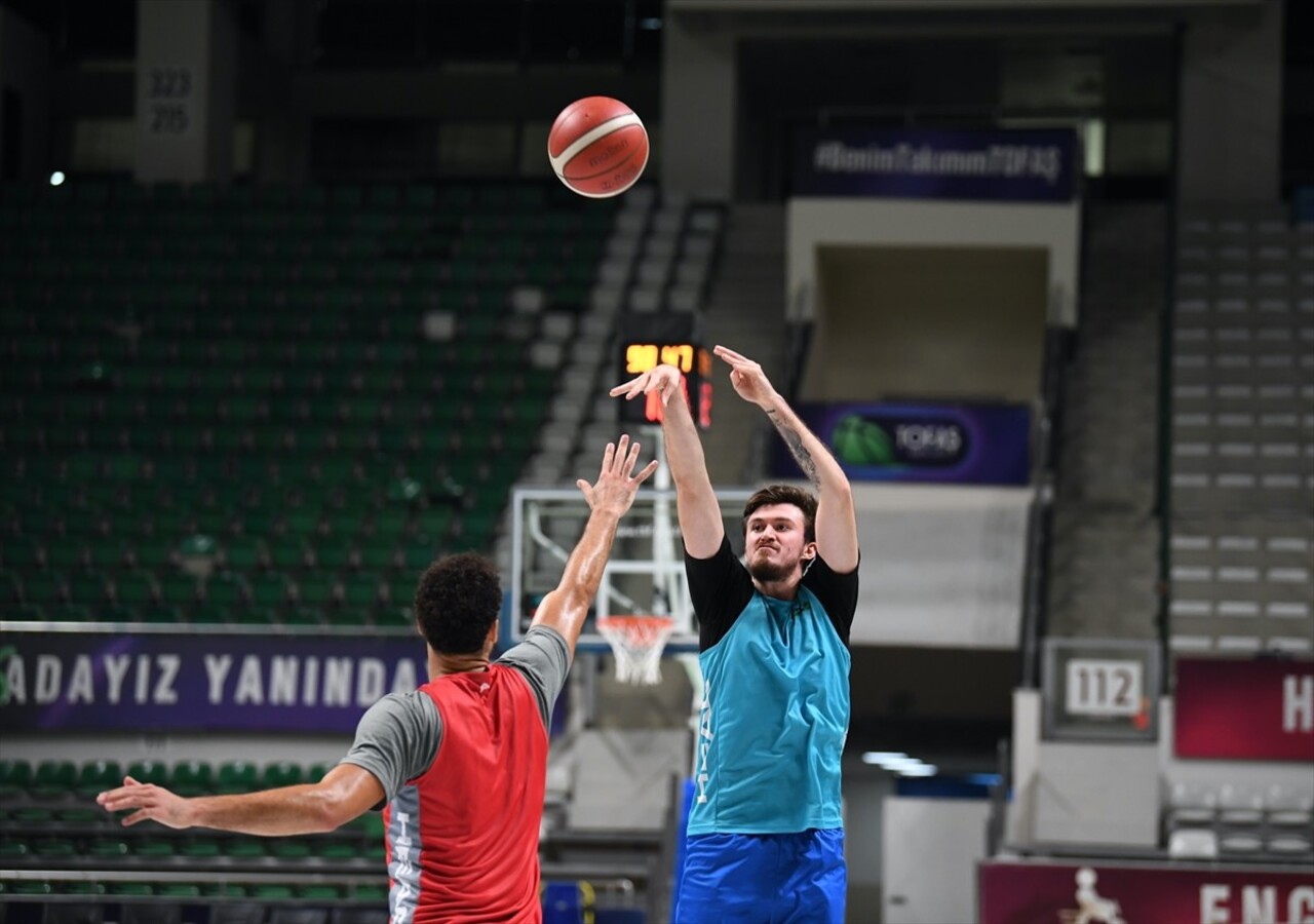 Türk basketboluna yıllardır hizmet veren ve adeta "ekol" haline gelen takımlardan olan TOFAŞ...