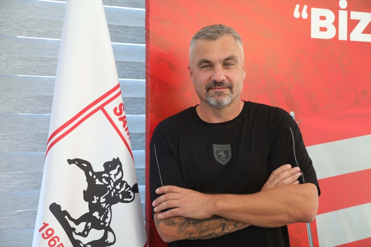 Tredyol Süper Lig ekiplerinden Samsunspor'un teknik direktörü Thomas Reis, Nuri Asan Tesisleri'nde...