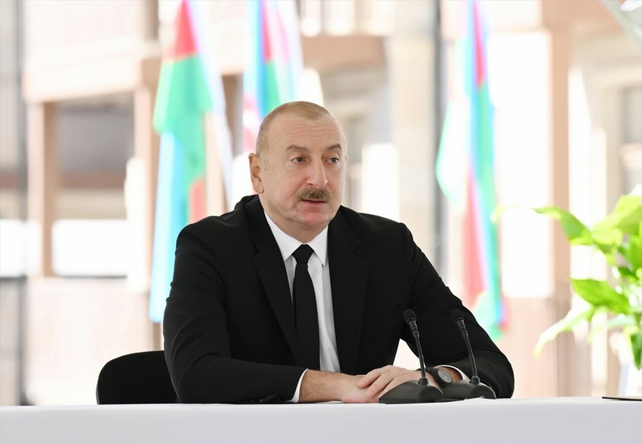 Azerbaycan Cumhurbaşkanı İlham Aliyev, 4 yıl önce Ermenistan işgalinden kurtarılan Cebrayıl...