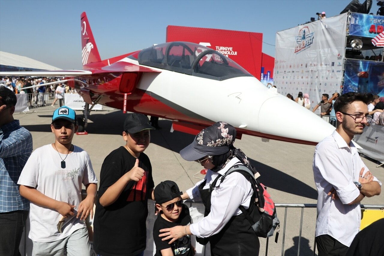 Adana'da düzenlenen Havacılık, Uzay ve Teknoloji Festivali'nde (TEKNOFEST) yerli ve milli hava...