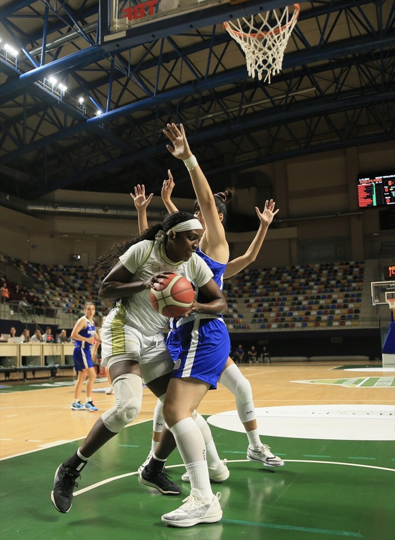 ING Kadınlar Basketbol Süper Ligi'nde Danilos Pizza ile YTR Gayrimenkul Bodrum Basketbol...