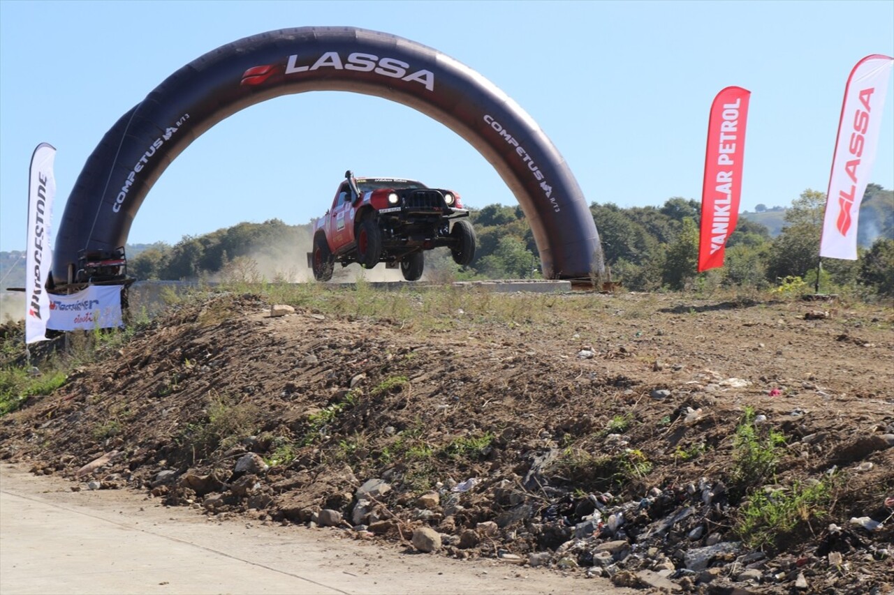 Karadeniz Off-Road Kupası 4. ayak yarışı, Ordu'da gerçekleştirildi. Ünye Yunus Emre Off-Road Spor...