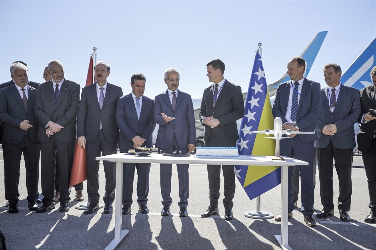 AJet'in, İstanbul Sabiha Gökçek Havalimanı'ndan Bosna Hersek'in Tuzla Havalimanı'na yaptığı ilk...