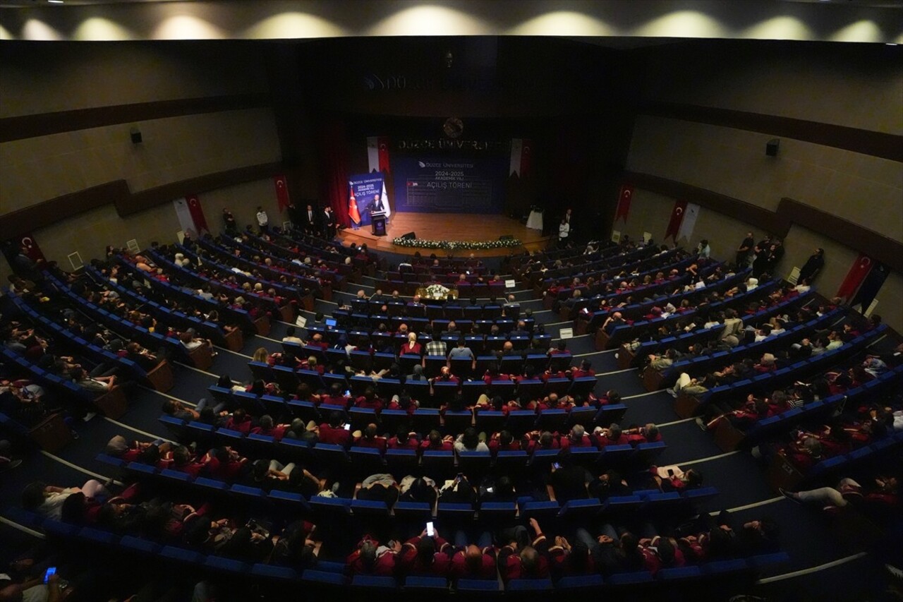 TBMM Başkanı Numan Kurtulmuş, Düzce Üniversitesi Akademik Yıl Açılış Töreni'ne...