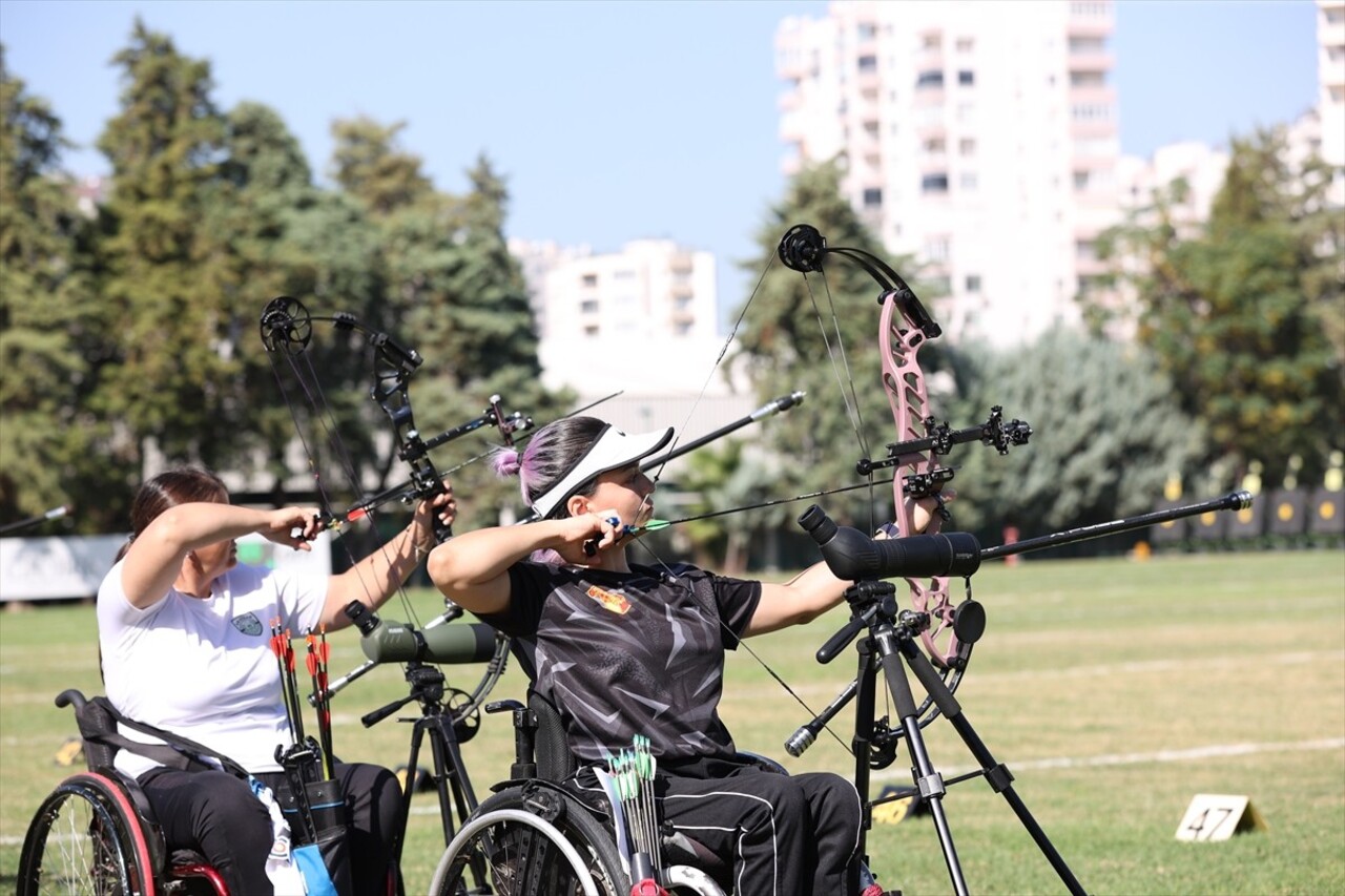 Antalya'da 20 kulüpten 46 sporcunun katılımıyla düzenlenen Para Okçuluk Türkiye Şampiyonası...