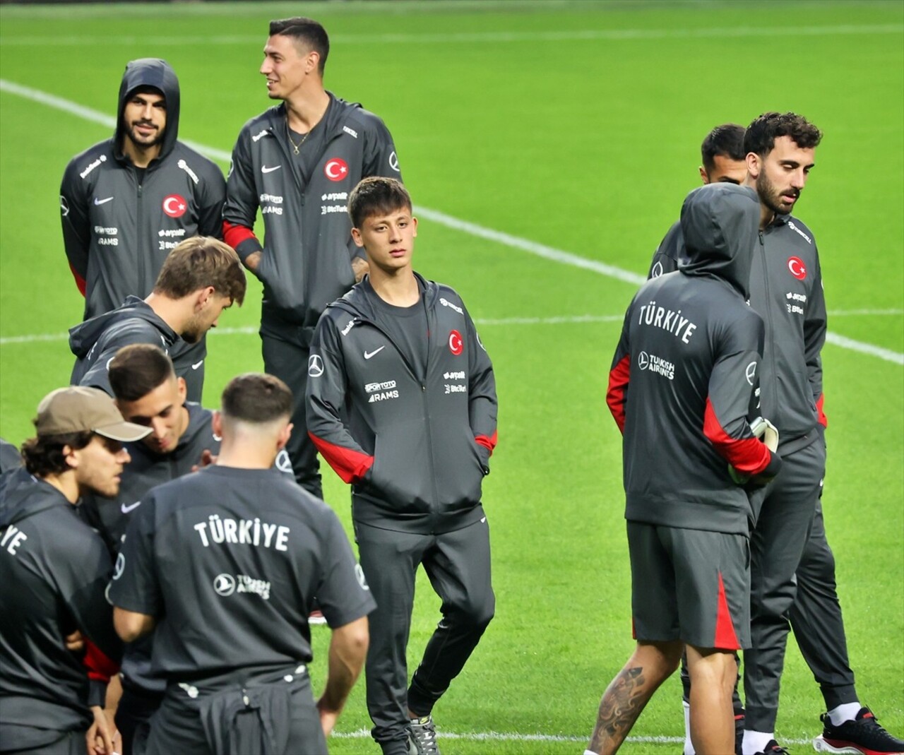 UEFA Uluslar B Ligi 4. Grup müsabakasında yarın Karadağ ile karşılaşacak A Milli Futbol Takımı...