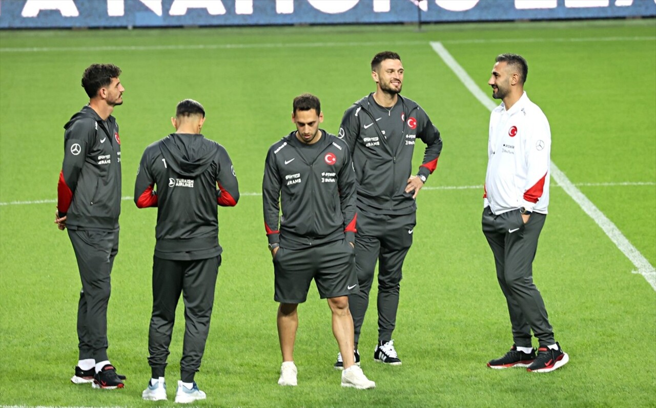 UEFA Uluslar B Ligi 4. Grup müsabakasında yarın Karadağ ile karşılaşacak A Milli Futbol Takımı...