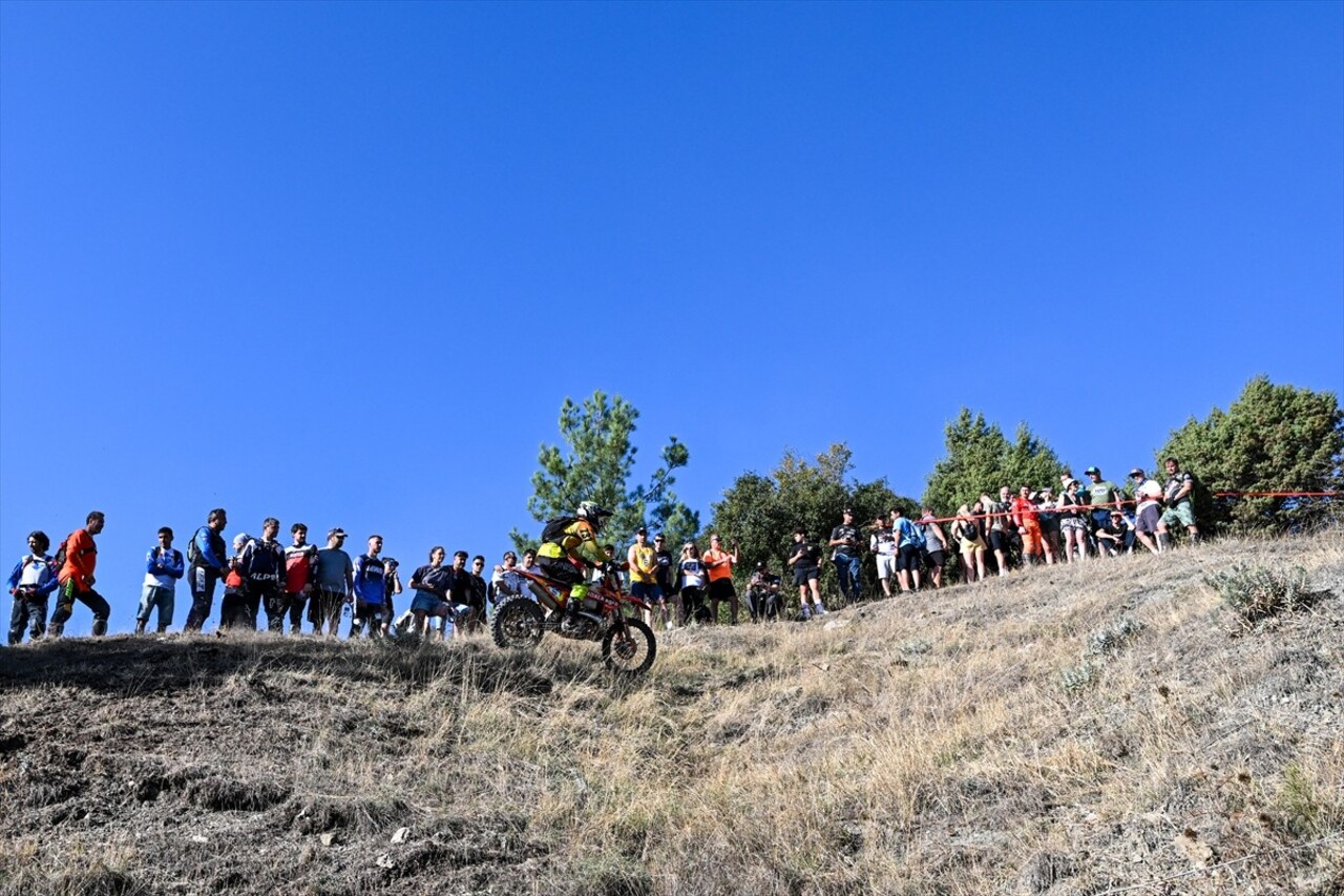 Antalya'nın Kemer ilçesinde düzenlenen Hard Enduro Dünya Şampiyonası'nın 6. ayağı Sea To Sky...